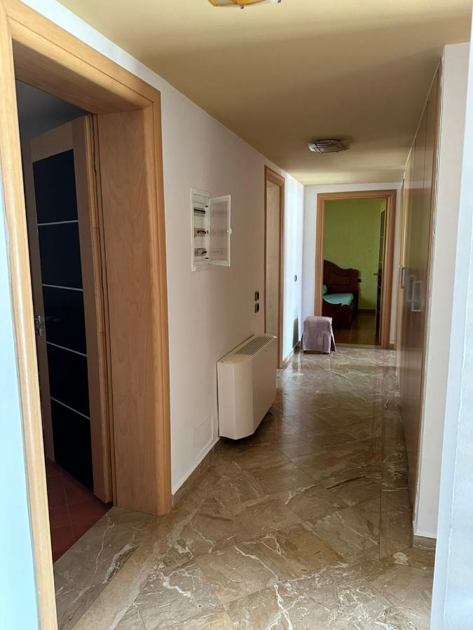 Penthouse Sea View Sarandë Exterior foto