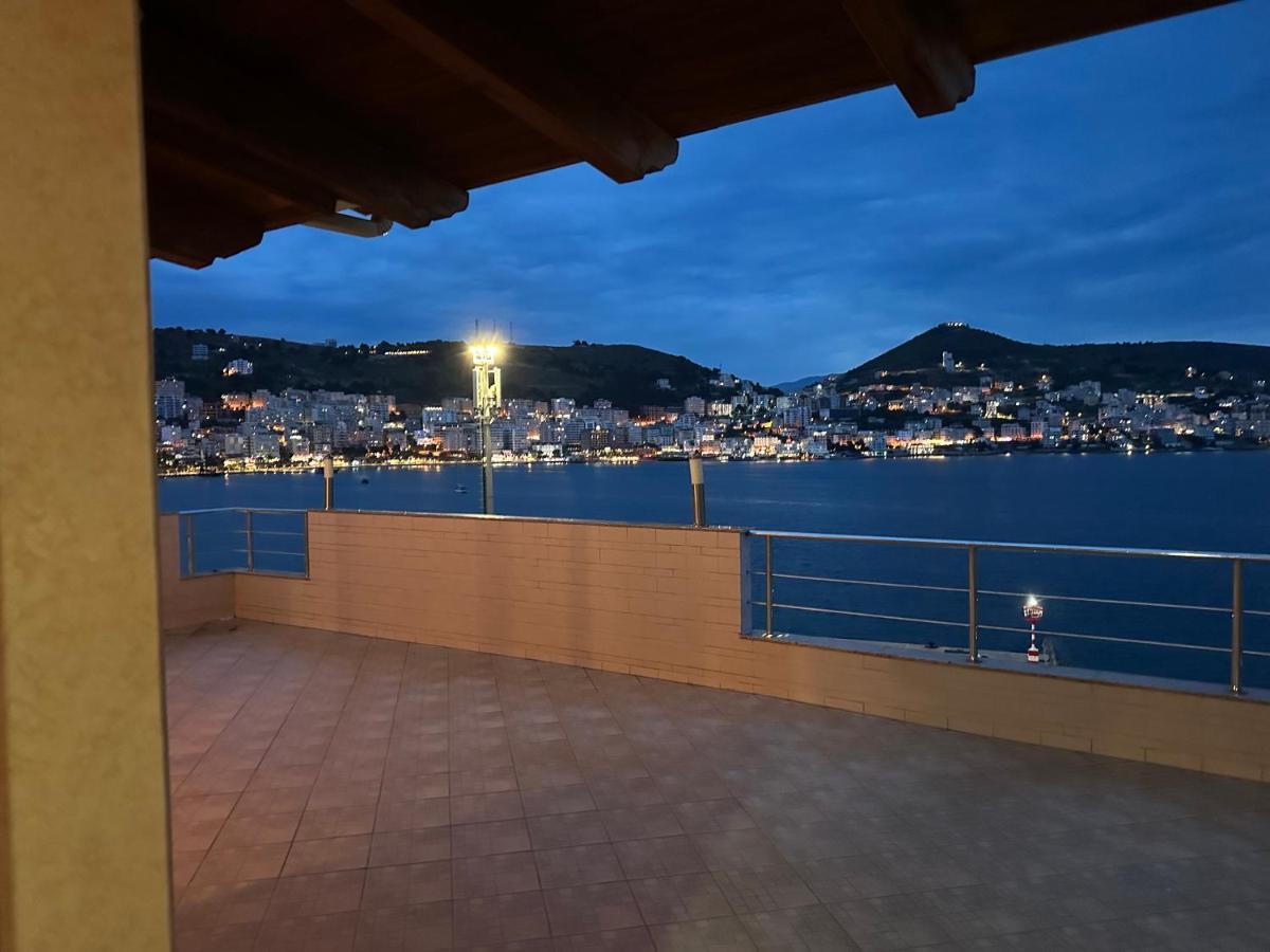 Penthouse Sea View Sarandë Exterior foto